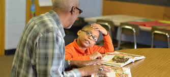 senior volunteer 4