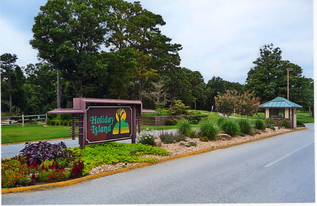 Entrance to Holiday Island Arkansas